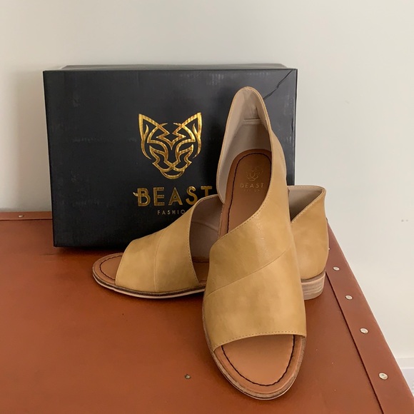 Mustard Walk Together Flats - Lotus-01 - Picture 1 of 10